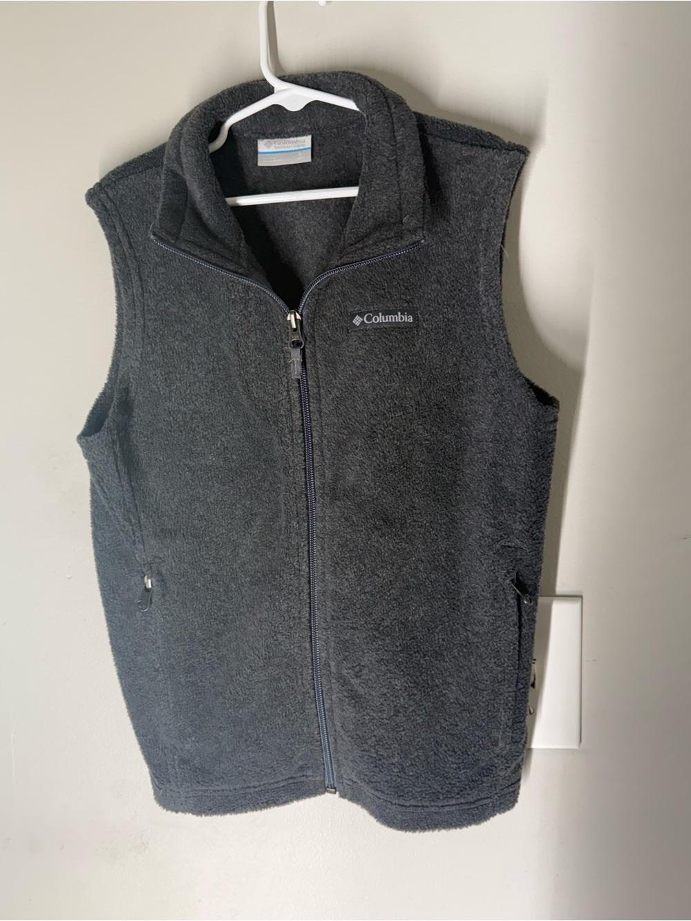 Columbia Charcoal Gray Fleece Jacket